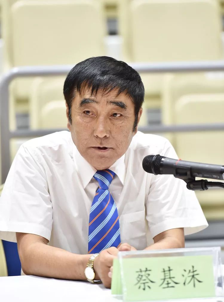 关于青少年裁判员“理论+实战”强化培训在全国持续展开，行业公平公正不断提升的信息